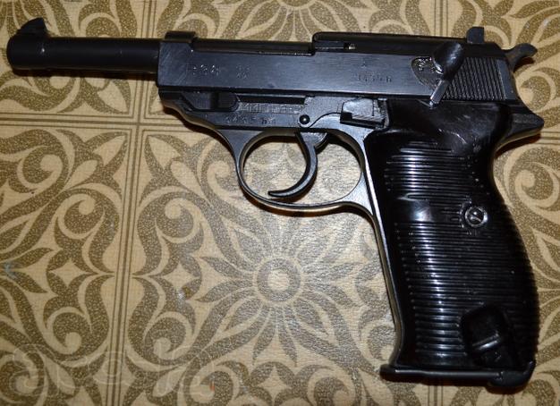 Макет массо-габаритный пистолета Walther p38 (УОС)